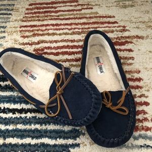 Cute Navy blue moccasin slippers slightly used